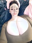 微密圈巨乳女王【波波安吖】，豪乳橫掃屏幕前的你，看得真是血脈賁張