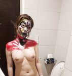 ล่าสุดที่รั่วไหลออกมาบน Twitter คือสาวปัญญาชนวิทยาลัยจิตวิทยาทางเลือก [คาริน] ที่ถ่ายรูปส่วนตัวที่ไม่เหมาะสมต่างๆ เธอชอบสร้างในส่วนส่วนตัวและชอบมีเซ็กส์กับลิลลี่เพื่อนสนิทของเธอ