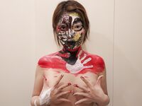 ล่าสุดที่รั่วไหลออกมาบน Twitter คือสาวปัญญาชนวิทยาลัยจิตวิทยาทางเลือก [คาริน] ที่ถ่ายรูปส่วนตัวที่ไม่เหมาะสมต่างๆ เธอชอบสร้างในส่วนส่วนตัวและชอบมีเซ็กส์กับลิลลี่เพื่อนสนิทของเธอ