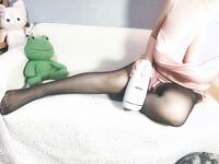 超级巨乳女神【老公不在家】露脸私拍，各种自慰调教啪啪，巨乳肥臀无毛一线天馒头逼，天生极品炮架子