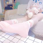 超级巨乳女神【老公不在家】露脸私拍，各种自慰调教啪啪，巨乳肥臀无毛一线天馒头逼，天生极品炮架子