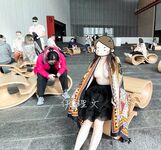 Menunjukkan wajah anda adalah cara untuk pergi! Orang tidak sepatutnya kelihatan tulen, berkulit cerah, tidak berambut dan cantik, gadis yang suka mendedahkan diri mereka [Yiliwen] melanggan, mendedahkan diri mereka di hadapan pelbagai orang di pasar raya