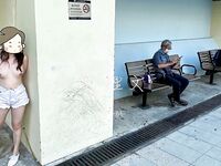 Menunjukkan wajah anda adalah cara untuk pergi! Orang tidak sepatutnya kelihatan tulen, berkulit cerah, tidak berambut dan cantik, gadis yang suka mendedahkan diri mereka [Yiliwen] melanggan, mendedahkan diri mereka di hadapan pelbagai orang di pasar raya