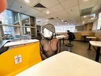 Menunjukkan wajah anda adalah cara untuk pergi! Orang tidak sepatutnya kelihatan tulen, berkulit cerah, tidak berambut dan cantik, gadis yang suka mendedahkan diri mereka [Yiliwen] melanggan, mendedahkan diri mereka di hadapan pelbagai orang di pasar raya