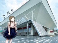 Menunjukkan wajah anda adalah cara untuk pergi! Orang tidak sepatutnya kelihatan tulen, berkulit cerah, tidak berambut dan cantik, gadis yang suka mendedahkan diri mereka [Yiliwen] melanggan, mendedahkan diri mereka di hadapan pelbagai orang di pasar raya