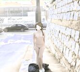 Menunjukkan wajah anda adalah cara untuk pergi! Orang tidak sepatutnya kelihatan tulen, berkulit cerah, tidak berambut dan cantik, gadis yang suka mendedahkan diri mereka [Yiliwen] melanggan, mendedahkan diri mereka di hadapan pelbagai orang di pasar raya