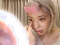 The latest leaked on Twitter is the alternative psychology female college intellectual girl [karin], all kinds of indecent private photos 2, likes to create in private parts and likes to be with her best friend Lily