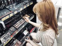 The latest leaked on Twitter is the alternative psychology female college intellectual girl [karin], all kinds of indecent private photos 2, likes to create in private parts and likes to be with her best friend Lily