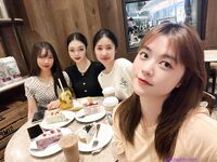 Abang dewi selebriti Internet kecantikan Xu Jun membayar paparan yang disesuaikan