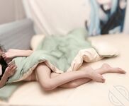 Cape sister and brother incest [Sister's little flying stick] Ang pinakamagandang kapatid na babae ay maaaring tamasahin ang hindi pangkaraniwang masikip na puki ng kanyang kapatid na babae nang maraming beses sa kanyang buhay