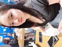 การแสดงใบหน้าของคุณเป็นหนทางไป! สามีซึ่งภรรยามีชู้ชั้นนำคือชายผู้โหดเหี้ยมภรรยาสุดฮอตของกวางตุ้ง [ยาย่า] ถ่ายทำเป็นการส่วนตัวในฤดูกาลที่สองโดยแสดงใบหน้าของเธอในระหว่างกิจกรรมกลางแจ้ง 3P ในห้างสรรพสินค้า