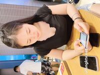 การแสดงใบหน้าของคุณเป็นหนทางไป! สามีซึ่งภรรยามีชู้ชั้นนำคือชายผู้โหดเหี้ยมภรรยาสุดฮอตของกวางตุ้ง [ยาย่า] ถ่ายทำเป็นการส่วนตัวในฤดูกาลที่สองโดยแสดงใบหน้าของเธอในระหว่างกิจกรรมกลางแจ้ง 3P ในห้างสรรพสินค้า