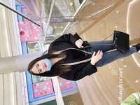 การแสดงใบหน้าของคุณเป็นหนทางไป! สามีซึ่งภรรยามีชู้ชั้นนำคือชายผู้โหดเหี้ยมภรรยาสุดฮอตของกวางตุ้ง [ยาย่า] ถ่ายทำเป็นการส่วนตัวในฤดูกาลที่สองโดยแสดงใบหน้าของเธอในระหว่างกิจกรรมกลางแจ้ง 3P ในห้างสรรพสินค้า