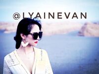 【反差表系列】推特气质高颜值网红特莱莎@lyainevan最全合集，人前气质女神，私底下原来如此骚情万种