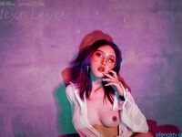 露脸才是王道！推特网红高颜狂野气质御姐【VAVA】私拍，露出紫薇调教各种风格开放大胆