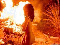 露脸才是王道！推特网红高颜狂野气质御姐【VAVA】私拍，露出紫薇调教各种风格开放大胆