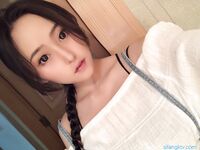 露脸才是王道！推特网红高颜狂野气质御姐【VAVA】私拍，露出紫薇调教各种风格开放大胆