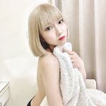 《台湾情侣泄密》漂亮的学妹不雅视频被有心人故意流出