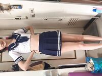 最完美的学院女神！大神高价约女神拍写真，趁她趴着对着完美的背影狂撸！ 9分超高颜值10分甜美