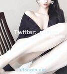 微博推特極品露臉福利姬【樂萌寶】付費私拍，道具紫薇各種淫態，越漂亮越反差