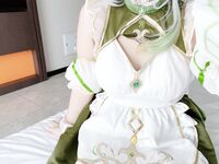 薇薇安小草神纳西妲