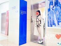 炸裂！出道即巅峰，新手露出界天花板女神【桔梓】专玩人前露出地铁超市火车上公园毫无底线，啪啪自慰勾引能玩的都完了