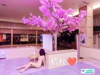 炸裂！出道即巅峰，新手露出界天花板女神【桔梓】专玩人前露出地铁超市火车上公园毫无底线，啪啪自慰勾引能玩的都完了