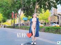 炸裂！出道即巅峰，新手露出界天花板女神【桔梓】专玩人前露出地铁超市火车上公园毫无底线，啪啪自慰勾引能玩的都完了