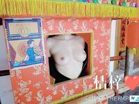 炸裂！出道即巅峰，新手露出界天花板女神【桔梓】专玩人前露出地铁超市火车上公园毫无底线，啪啪自慰勾引能玩的都完了