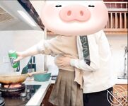 海角社區姐弟亂倫大神【豐乳肥臀的姐姐】爸媽不在家跟姐姐肆無忌憚的做愛從廚房做到卧室炮火響了一夜精液射她逼毛