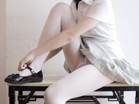 少女秩序劲爆R18【小满】超顶稀缺内部定制流出奴隶少女调教私拍曼妙稚嫩酮体羞耻感爆棚小穴蜜汁泛滥淫靡色诱