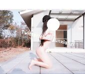 Lần rò rỉ mới nhất vào tháng 11, nữ sinh mảnh khảnh [Xiao Yun Fairy] của Huang Chameng có thể khỏa thân, có thể điều chỉnh và có thể tùy chỉnh trên Twitter Ảnh riêng tư, nhiều hình ảnh phơi sáng khác nhau trong nhà vệ sinh nam trên đường chính và liếm bồn