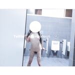 Lần rò rỉ mới nhất vào tháng 11, nữ sinh mảnh khảnh [Xiao Yun Fairy] của Huang Chameng có thể khỏa thân, có thể điều chỉnh và có thể tùy chỉnh trên Twitter Ảnh riêng tư, nhiều hình ảnh phơi sáng khác nhau trong nhà vệ sinh nam trên đường chính và liếm bồn