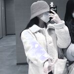 有颜有胸的美女青春期性瘾重，每天按摩乳房，自慰插逼逼，日常小福利记录