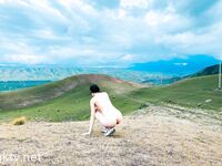 【超鮮明4K強化版】11月最新 - Twitter元祖夫婦露出界の巨匠「Little Cutie」が高原旅行中に捉えた大胆露出とセックス映像写真集！女の子もスタイルが良くて、意地悪でコケティッシュで、めちゃくちゃ犯されたいです (1)