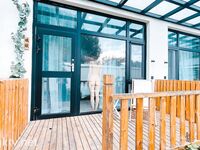 【超鮮明4K強化版】11月最新 - Twitter元祖夫婦露出界の巨匠「Little Cutie」が高原旅行中に捉えた大胆露出とセックス映像写真集！女の子もスタイルが良くて、意地悪でコケティッシュで、めちゃくちゃ犯されたいです (1)