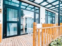 【超鮮明4K強化版】11月最新 - Twitter元祖夫婦露出界の巨匠「Little Cutie」が高原旅行中に捉えた大胆露出とセックス映像写真集！女の子もスタイルが良くて、意地悪でコケティッシュで、めちゃくちゃ犯されたいです (1)