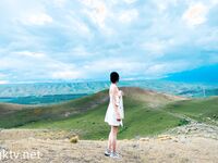 【超鮮明4K強化版】11月最新 - Twitter元祖夫婦露出界の巨匠「Little Cutie」が高原旅行中に捉えた大胆露出とセックス映像写真集！女の子もスタイルが良くて、意地悪でコケティッシュで、めちゃくちゃ犯されたいです (1)