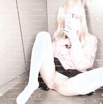 純欲小可愛〖紫皮大蒜〗主打的就是一個反差，超級粉嫩絕世美穴 淫水一直流...淫盪的小可愛！