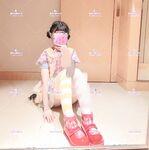 純欲小可愛〖紫皮大蒜〗主打的就是一個反差，超級粉嫩絕世美穴 淫水一直流...淫盪的小可愛！