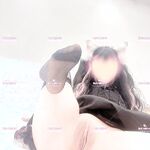 純欲小可愛〖紫皮大蒜〗主打的就是一個反差，超級粉嫩絕世美穴 淫水一直流...淫盪的小可愛！