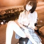 純欲小可愛〖紫皮大蒜〗主打的就是一個反差，超級粉嫩絕世美穴 淫水一直流...淫盪的小可愛！