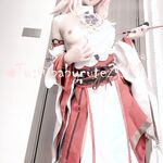 純欲小可愛〖紫皮大蒜〗主打的就是一個反差，超級粉嫩絕世美穴 淫水一直流...淫盪的小可愛！