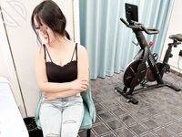 海角社區姐弟亂倫大神【會噴水的親姐姐】憋了很久的禽獸弟弟與剛出月子的氣質姐姐整晚做愛一晚連做五次狂噴不止