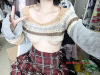 推特萝莉福利姬【JULES】已退圈绝版福利视频，一线天粉嫩鲍鱼，自慰爽可，潺潺流水！