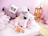 탑 로리타 [진저 투투] 최고의 찐빵, 다양한 위치에서 섹스와 입으로, 큰 가슴, 긴 다리, 날씬하고 통통한 몸매, 다양한 상사에게 엿먹이고 영상까지 촬영 한 그녀는 매우 요염하고 뻔뻔합니다.