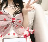 탑 로리타 [진저 투투] 최고의 찐빵, 다양한 위치에서 섹스와 입으로, 큰 가슴, 긴 다리, 날씬하고 통통한 몸매, 다양한 상사에게 엿먹이고 영상까지 촬영 한 그녀는 매우 요염하고 뻔뻔합니다.