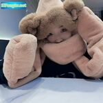 ในเดือนธันวาคม มีการเปิดเผยข้อมูลรั่วไหลที่น่าตกใจ ผู้คนหลายร้อยคนตกเป็นเป้าหมายในการถูกฆ่าในห้องน้ำของมนุษย์ หญิงสาวที่เกิดในปี 1995 ด้วยรูปร่างหน้าตาสูงและคลื่นลูกใหญ่ [Juicing Summer] เผยให้เห็นใบหน้าของเธอในการถ่ายทำแบบส่วนตัว ฉากนั้นค่อนข้างระเบิด