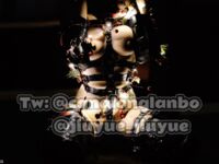 Vào cuối năm, một dòng tweet gây sốc xuất hiện trên Twitter. Nữ thần khuôn mặt cao và ngực khủng tương phản [Wine Moon], được chủ nhân đào tạo để quay phim riêng.