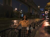 Vào cuối năm, một dòng tweet gây sốc xuất hiện trên Twitter. Nữ thần khuôn mặt cao và ngực khủng tương phản [Wine Moon], được chủ nhân đào tạo để quay phim riêng.